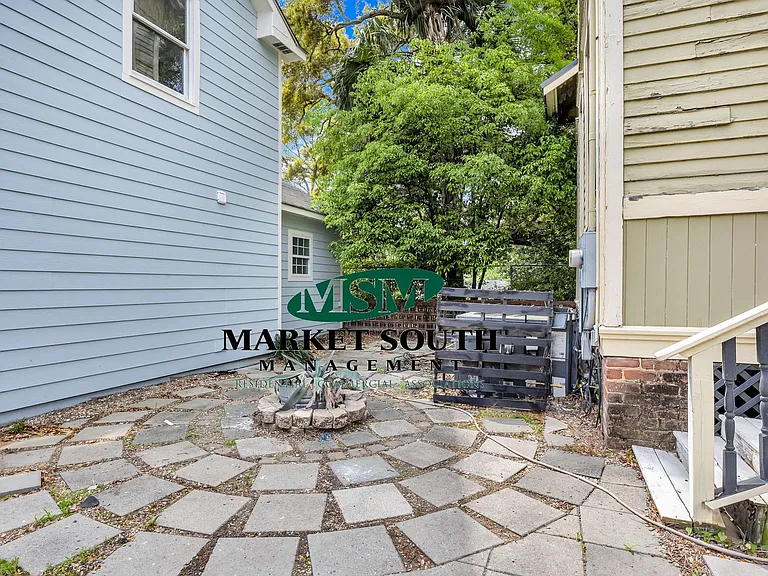 37 W 201 — Photo 19