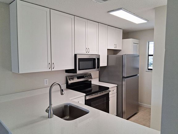 4th image of 700 W Pope Rd Unit G50