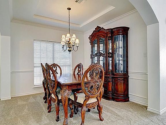 5th image of 1718 Brittany Ln