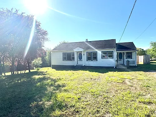 109 Riley St Photo 1