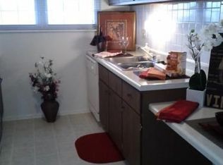 2235 Bixley Dr APT 7, Chesterfield, MO