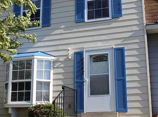 4645 Woodway Pl, Woodbridge, VA 22193