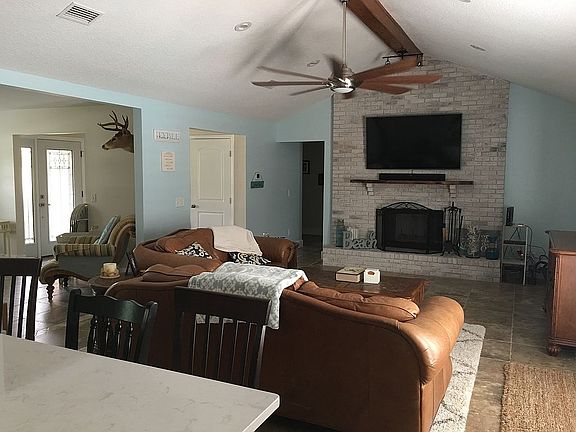 2nd image of 1723 Broken Bow Dr E