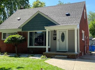 7956 Merrick St, Taylor, MI 48180