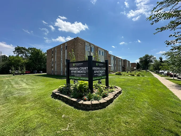 Virginia Court exterior
