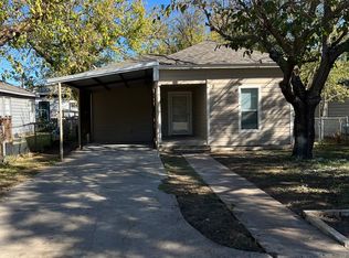 814 W Hanover St, Weatherford, TX 76086