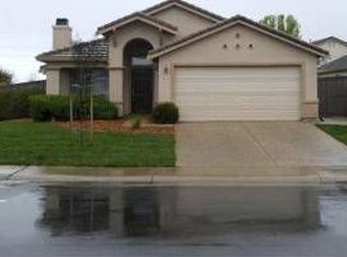 9636 Flame Tokay Way, Elk Grove, CA 95624