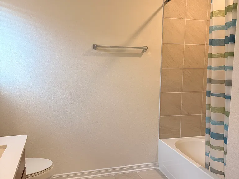 15707 Winter Heights Dr — Photo 14