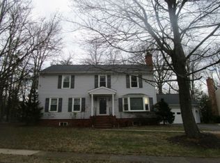 11448 Tanbark Dr, Reston, VA 20191