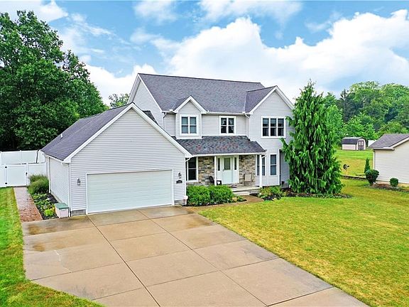 2nd image of 1229 Victory Hill Ln