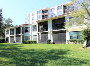 6180 Sun Blvd APT 107, Saint Petersburg, FL 33715