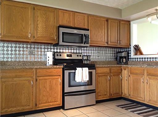 2nd image of 1539 Grimes Cir