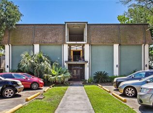 222 London Ave APT 105, Metairie, LA 70005