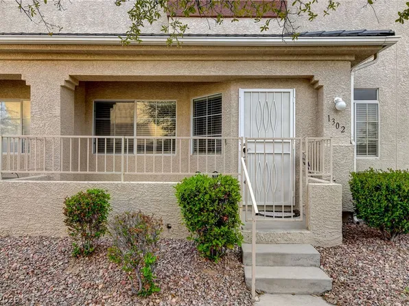 1302 Dusty Creek St, Las Vegas, NV 89128