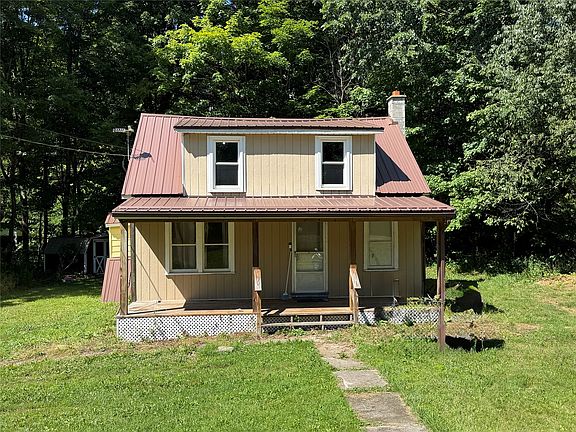 2nd image of 105 Ganoungtown Rd
