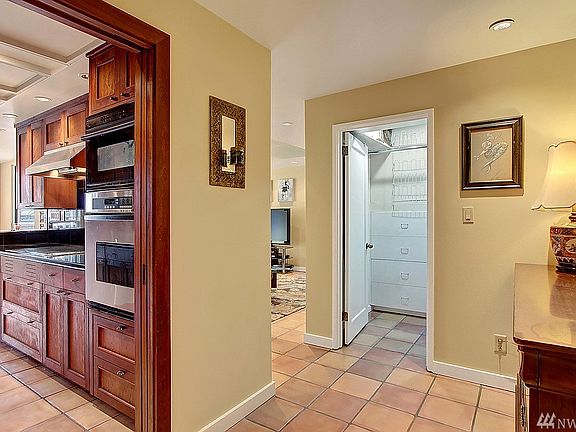 4th image of 1107 1st Ave APT 804