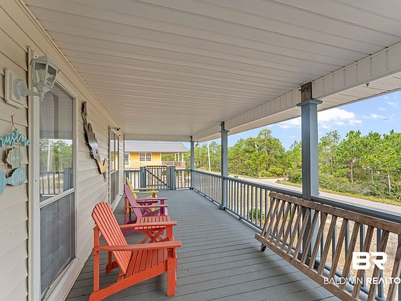 4th image of 6802 Palmetto Dr