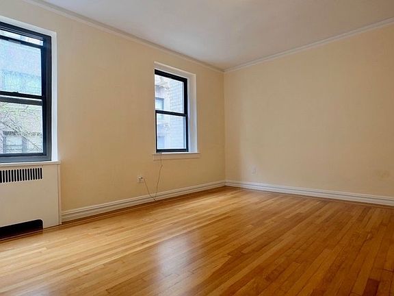 3rd image of 567 Fort Washington Ave APT 3E