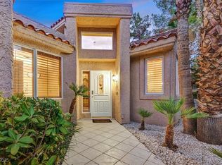 8294 Round Hills Cir, Las Vegas, NV 89113
