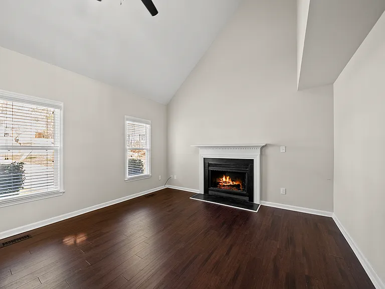 8324 Bellingham Cir — Photo 5