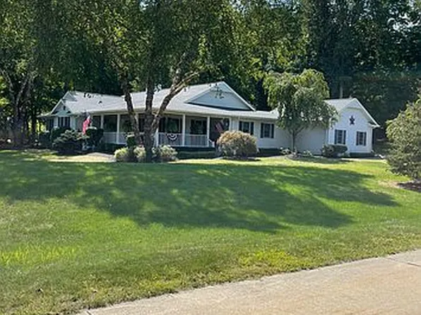 1453 Barn Run, Valley City, OH 44280