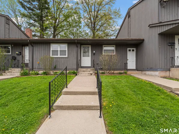 255 Williamstown Court #255, Newington, CT 06111