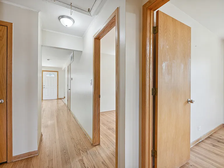 3228 Washington St — Photo 55