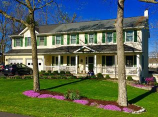 263 Packett Dr, Charles Town, WV