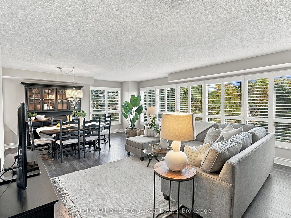 1st image of 712 Rossland Rd E #302