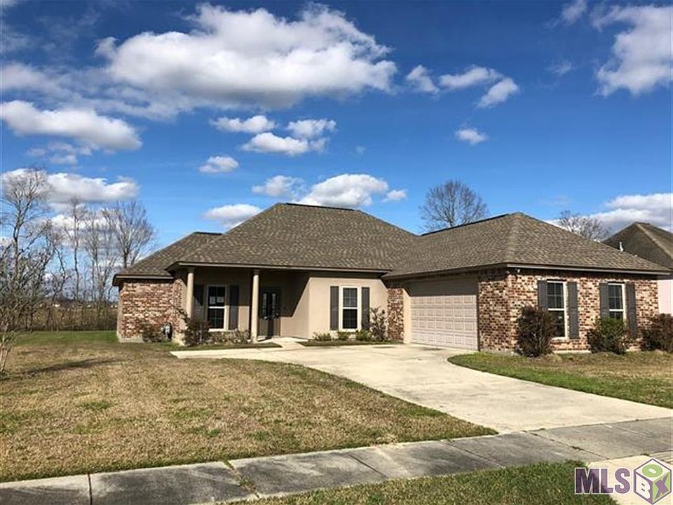 1st image of 1501 Pecan Crossing Ave
