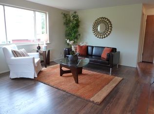 8426 34th Ave SW, Seattle, WA 98126