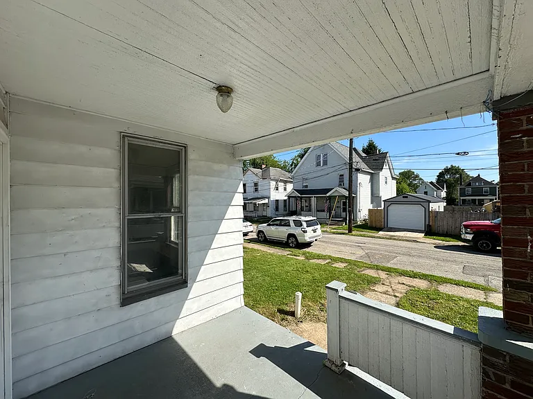413 Bartram Ave — Photo 32