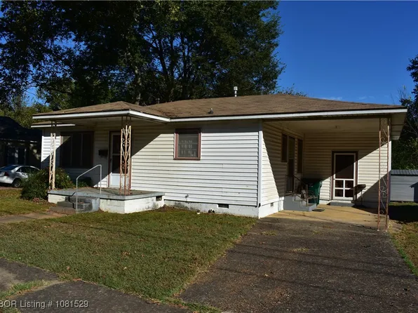 237 E 4th St, Booneville, AR 72927