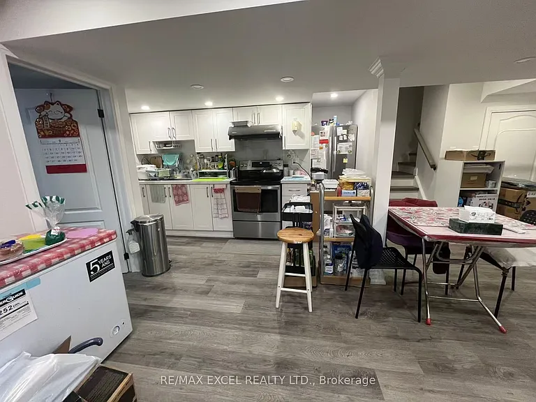 76 Mansfield Ln #BASEMENT — Photo 11