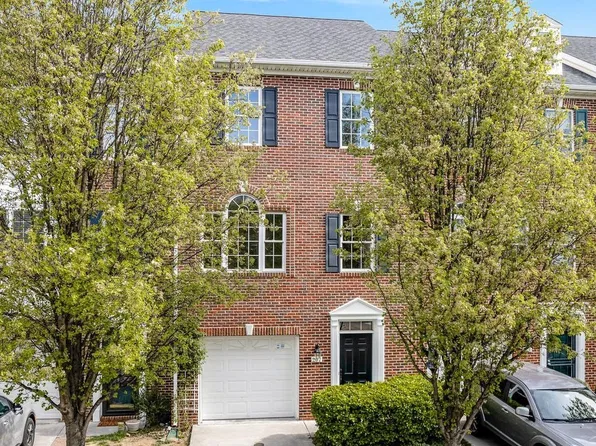 207 Cross Keys Pl #1, Stephens City, VA 22655