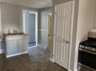 561-565 Congress Street - 561 apt 3, Troy, NY 12180