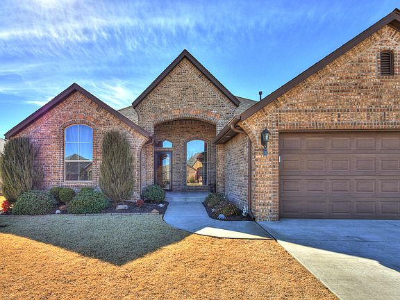 5th image of 17213 Serrano Dr
