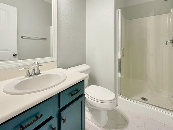 3rd image of 24228 Bay Laurel Ave