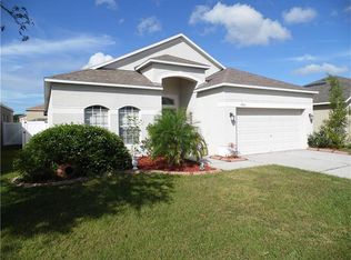 1825 Atlantic Dr, Ruskin, FL 33570