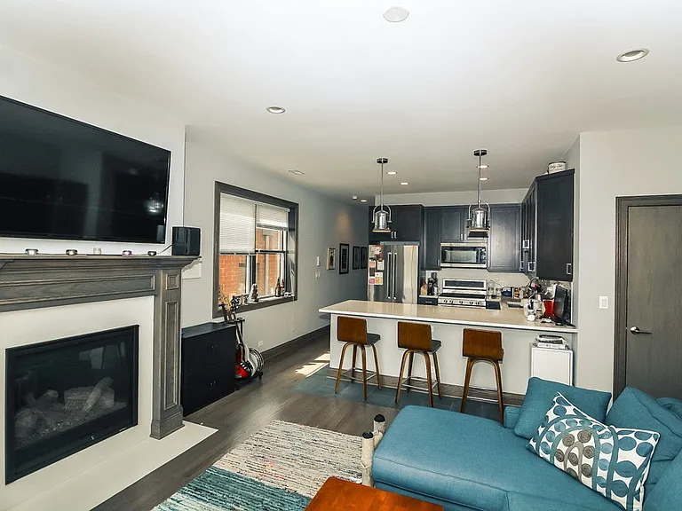 4324 N Ashland Ave #2 — Photo 9