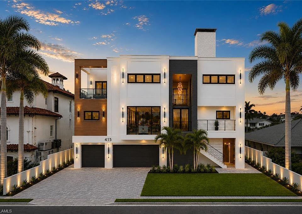 1st image of 415 Seabee AVE