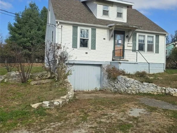 1105 W Walnut Street, Salem, IN 47167