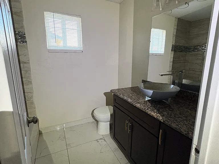 1055 N Recker Rd #1008 — Photo 13