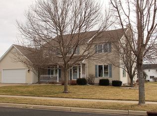 833 Arendal Ct, Stoughton, WI 53589
