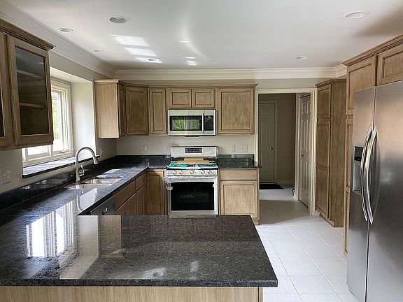 Lafata cabinets