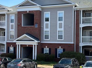 727 Denali Way APT 6, Charlottesville, VA 22903