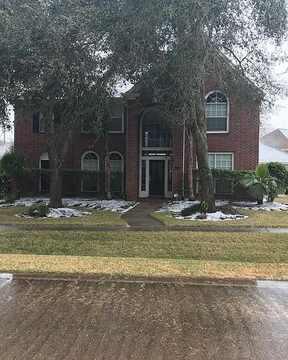 1st image of 3803 Griffin Ln