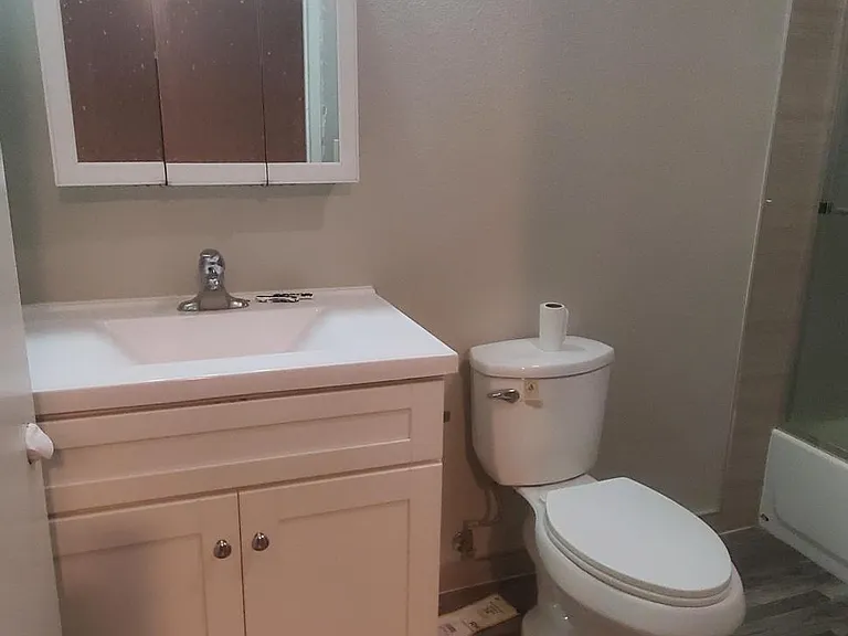 1335 W 2nd St #207 — Photo 12