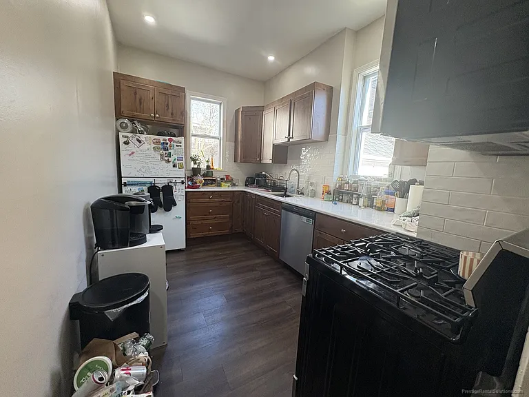 19 Ashford St #1 — Photo 1