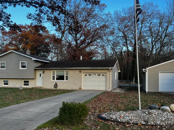 7744 Anway Dr, Battle Creek, MI 49014
